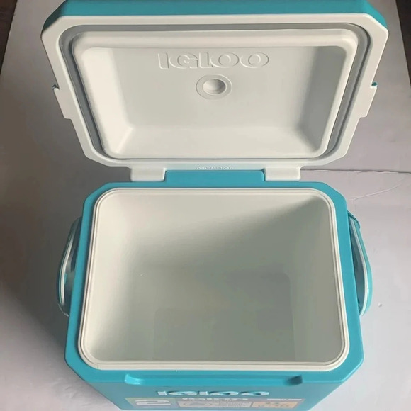 Igloo Crossbody Cooler 11 Qt Tag Along Turquoise New - Picture 9 of 9